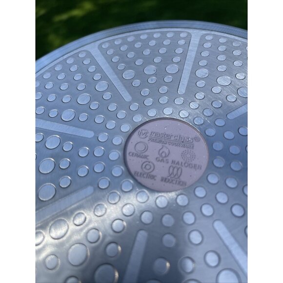 Master Class Cookware Casserole/Pot  11 inch With Lid Qt Lavender Speckled NEW! - Picture 9 of 11